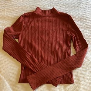 Tillys terracotta mock neck long sleeve never worn